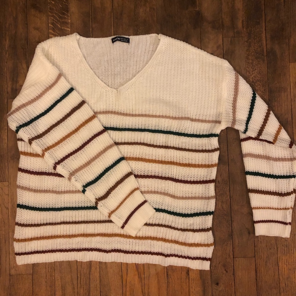 SHEIN V-neck striped sweater medium